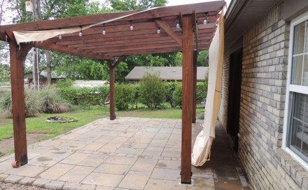 03 Back Patio